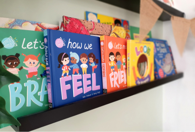 toddler-room-book-shelf